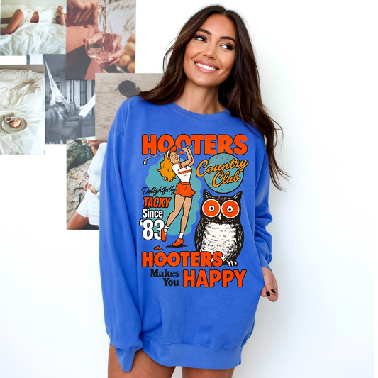 Hooters Country Club Comfort Colors® Sweatshirt – Retro Golf Graphic Crewneck